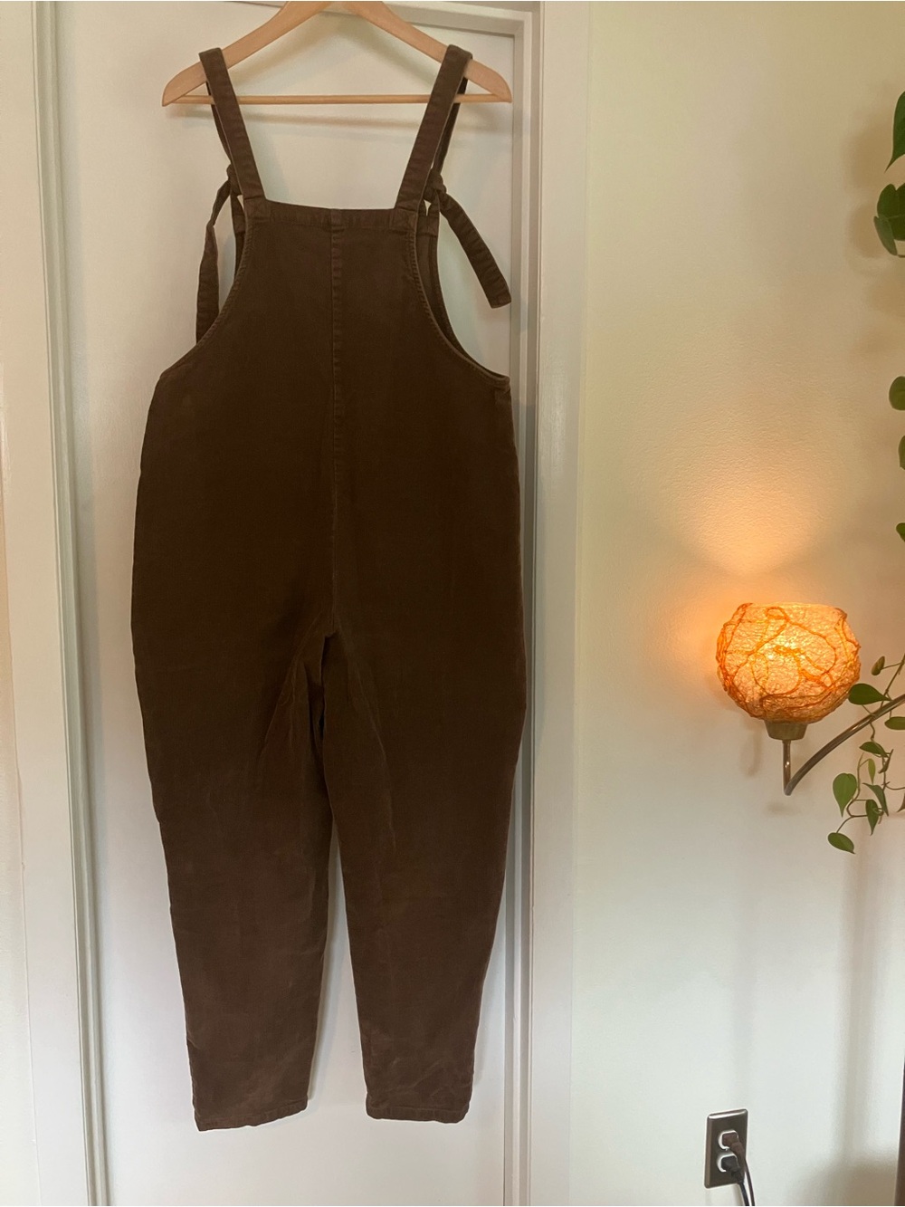 Lucy & Yak Women’s Corduroy Overalls in dark brown, size 10R - Picture 2 of 6